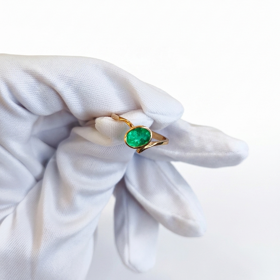 Anillo Figuras Mixtas Esmeralda Ovalo Oro18k - Imagen 3