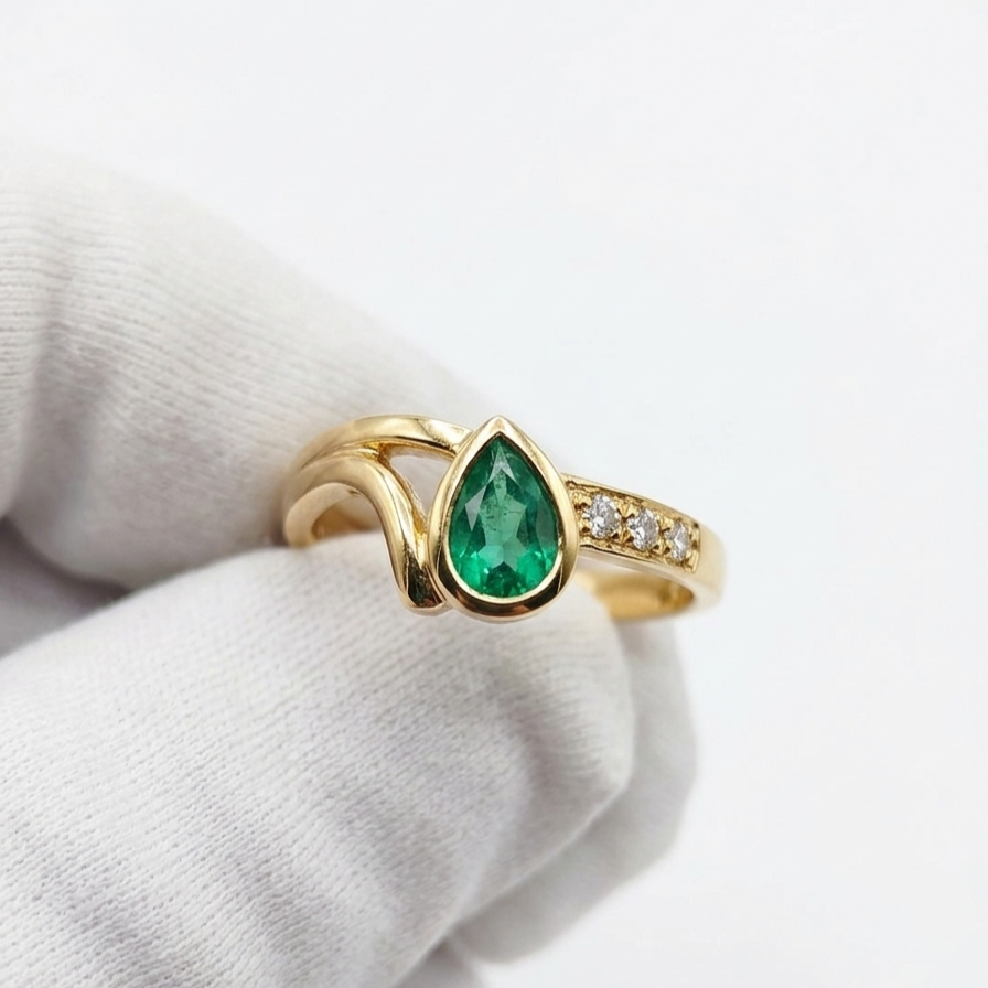 Anillo Lagrima de Esmeralda con Diamantes Oro18k - Imagen 2