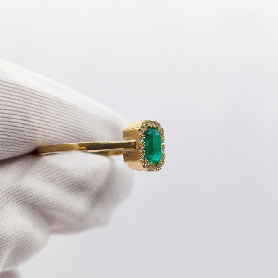 Anillo Cluster Diamantes y Esmeralda Top calidad Oro 18k - Imagen 3