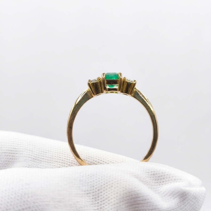Anillo Esmeralda Cuadrada con diamantes Oro 18k - Imagen 3