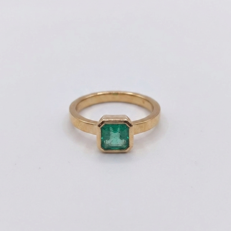 Anillo Bisel Esmeralda Cuadrada Oro 18k - Imagen 4