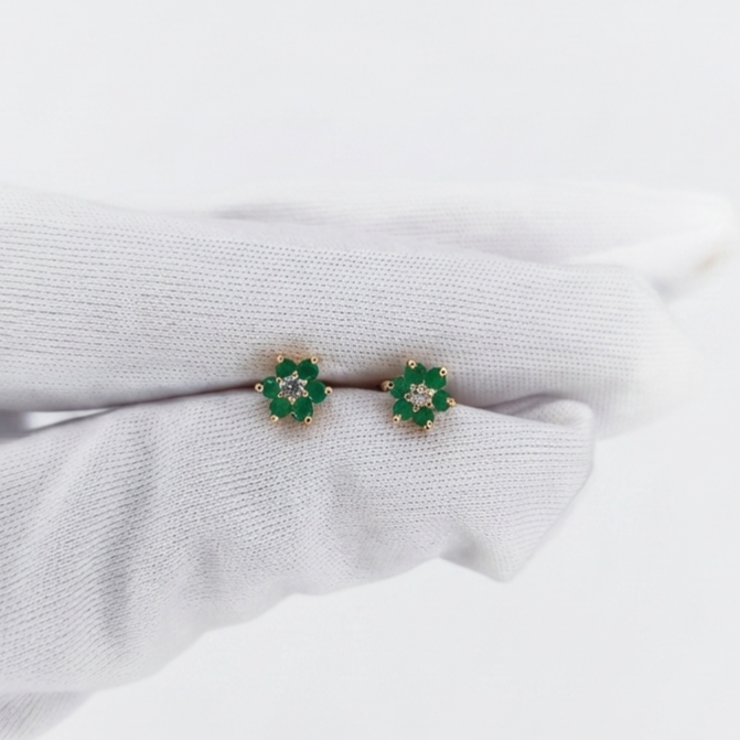 Topos Flor de Esmeralda con Diamante Central Oro 18k - Imagen 3