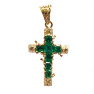 Cruz tronco pequeña verde vivido M012057 (2) (2) Dije Cruz tronquito veivid green Oro 18k