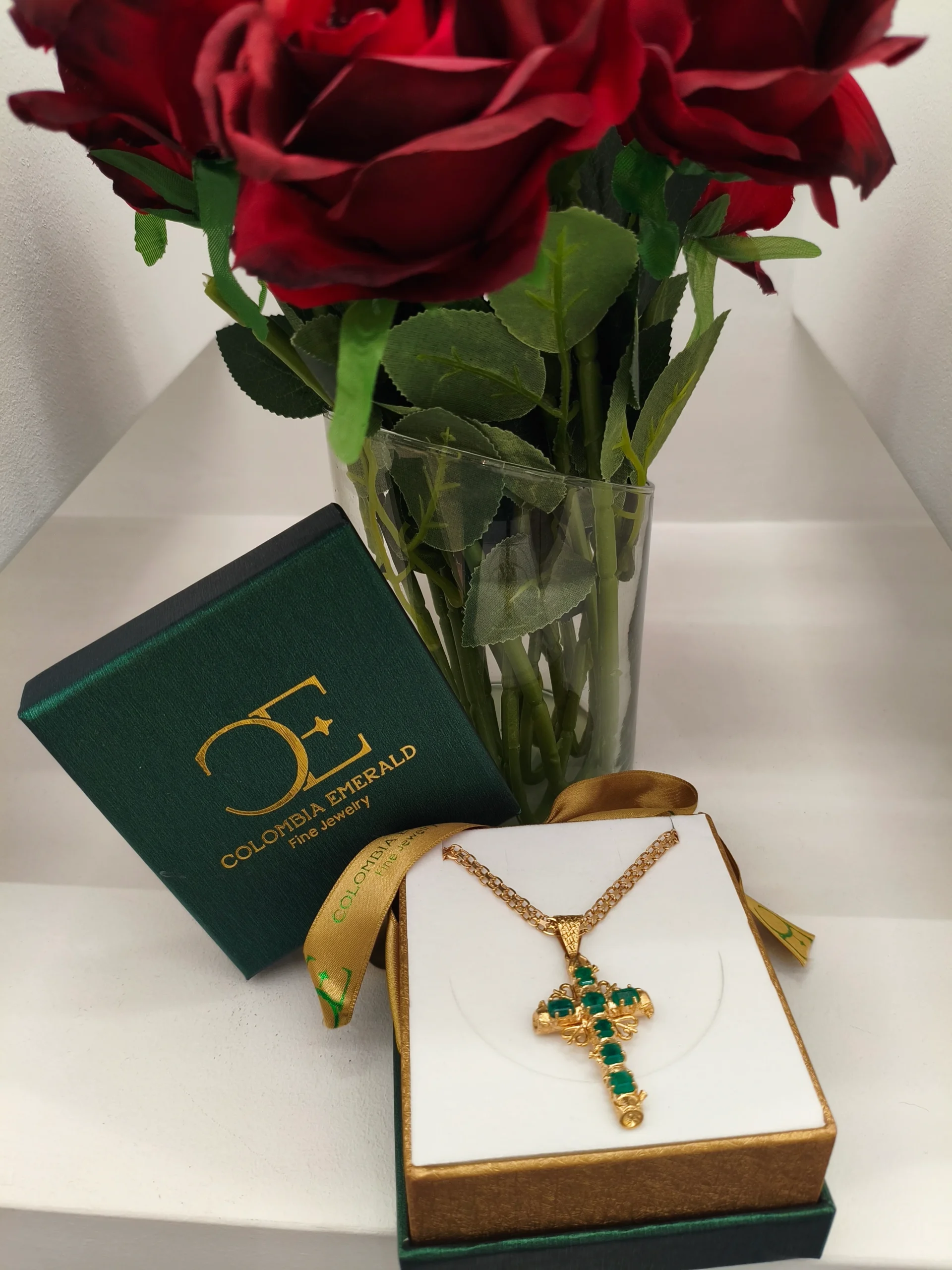 Colombia Emerald — piece and workshop